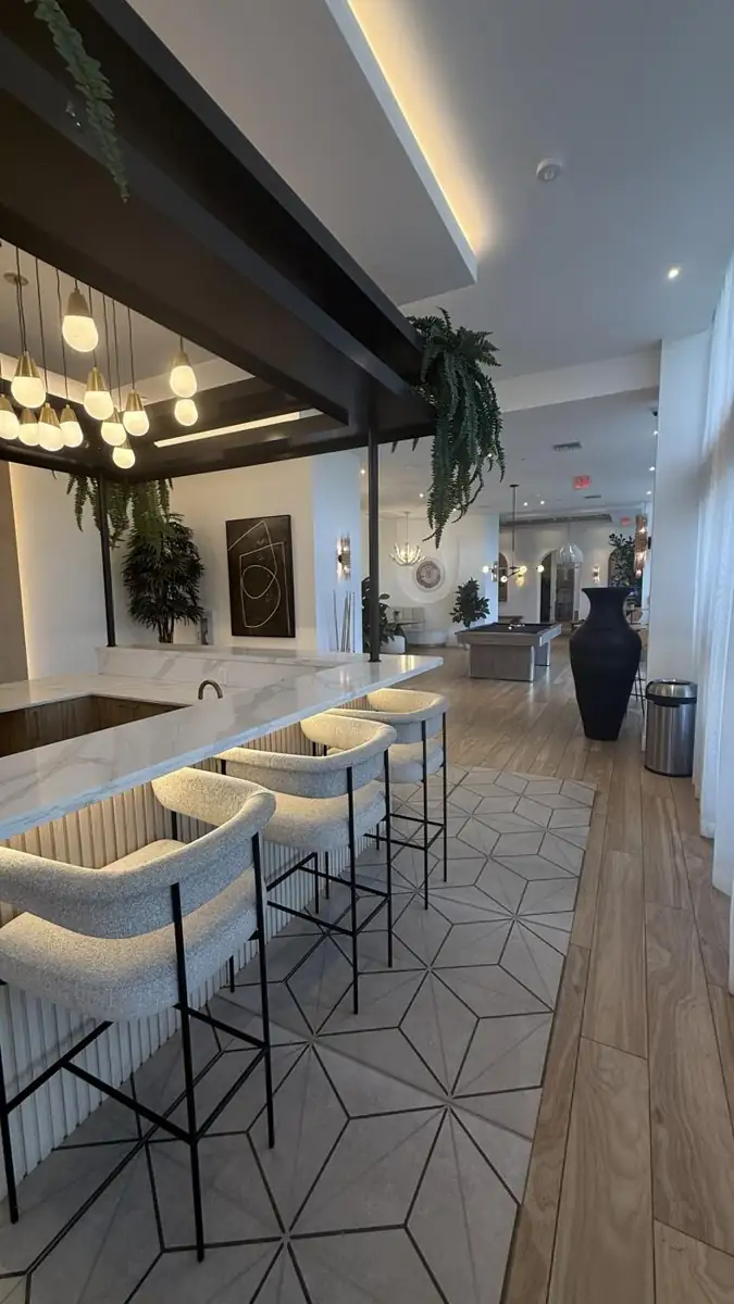 Resident bar and lounge